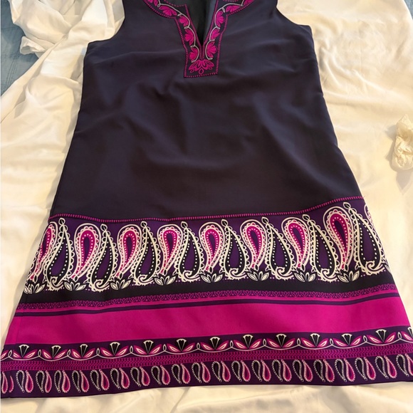 Banana Republic Black with Magenta and Cream Embroidered Shift Dress - Picture 5 of 7